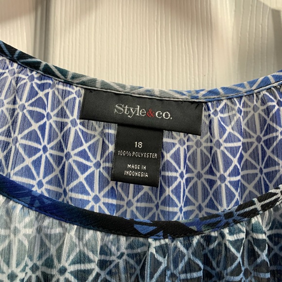 Sheer top - Picture 2 of 2